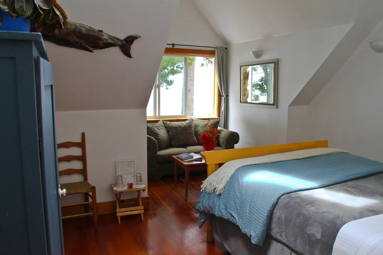 Lost Whale Inn Тринидад Экстерьер фото