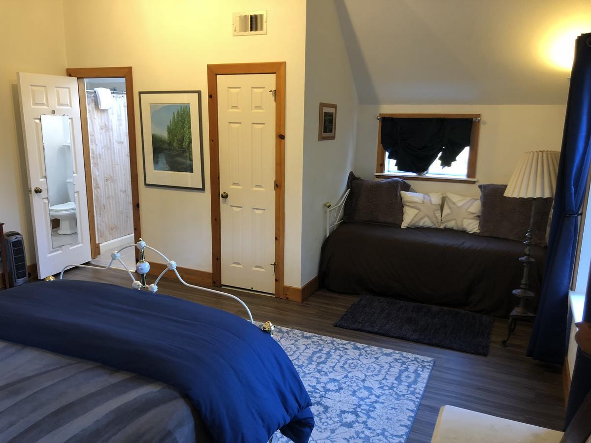Lost Whale Inn Тринидад Экстерьер фото