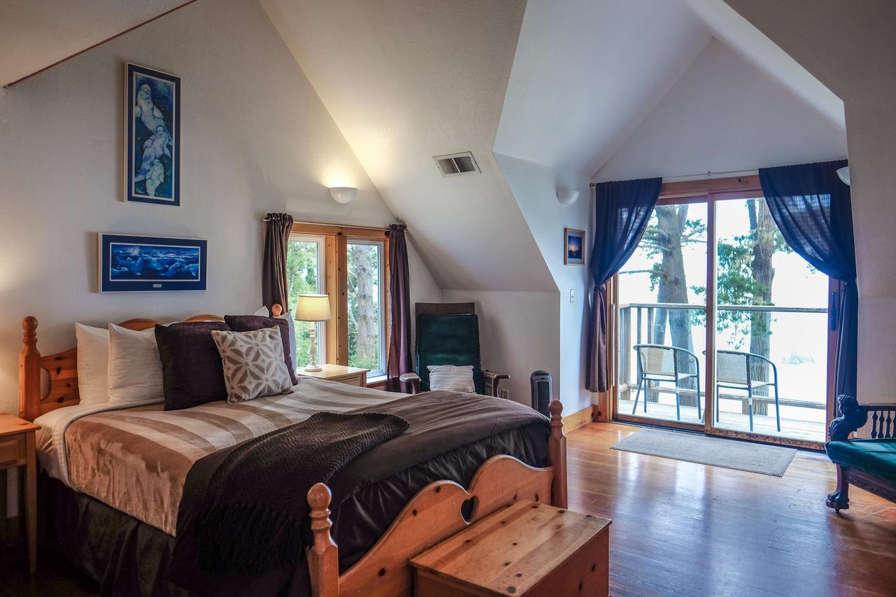 Lost Whale Inn Тринидад Экстерьер фото